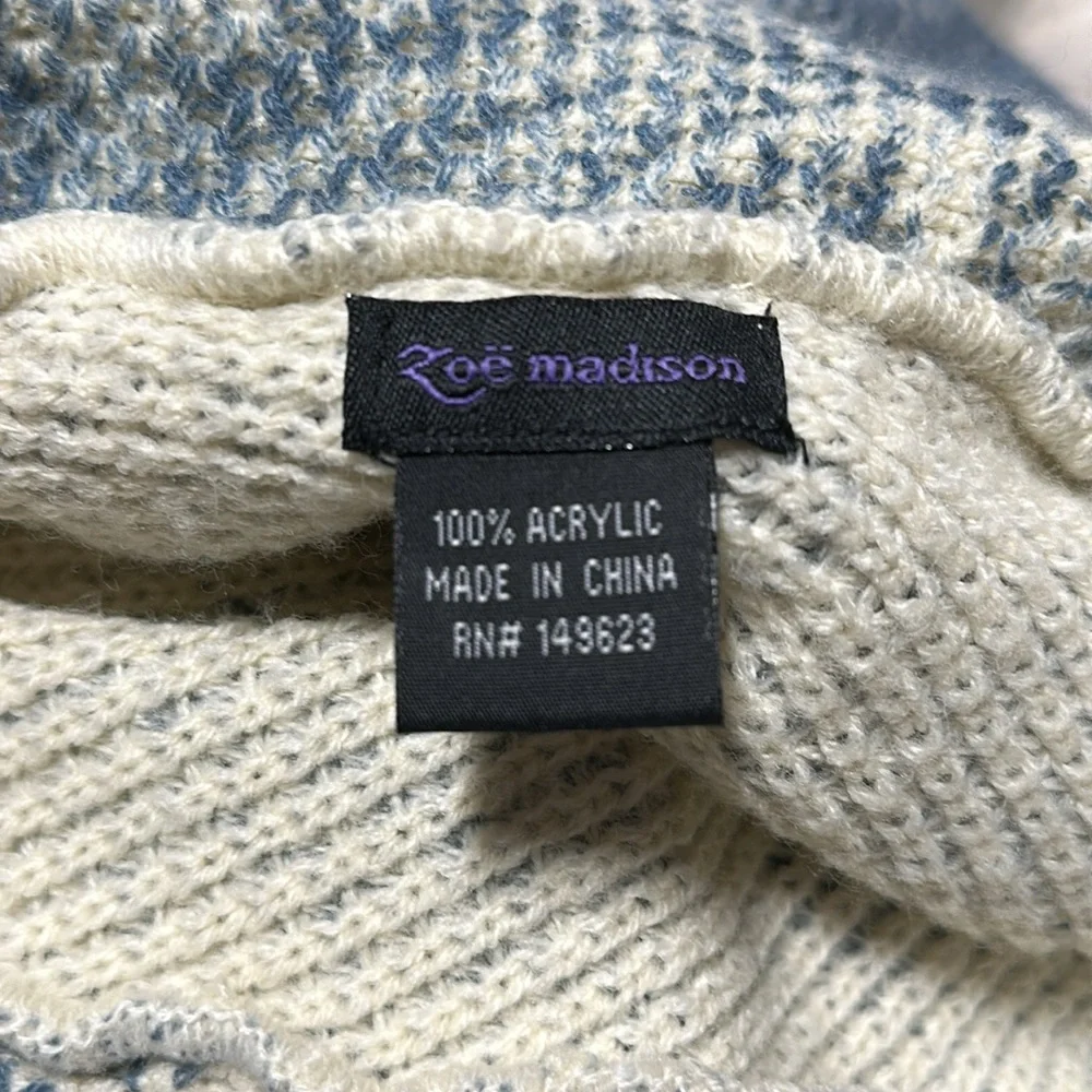 Zoe Madison Blue Paisley Turtleneck Knit Pullover Sweater Poncho Shawl Small/Med